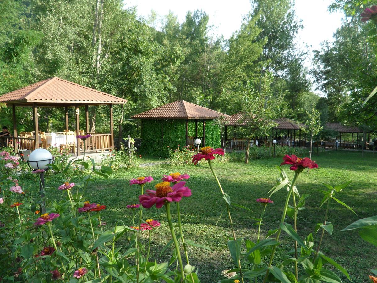 Kish Adasi Şǝki Bagian luar foto
