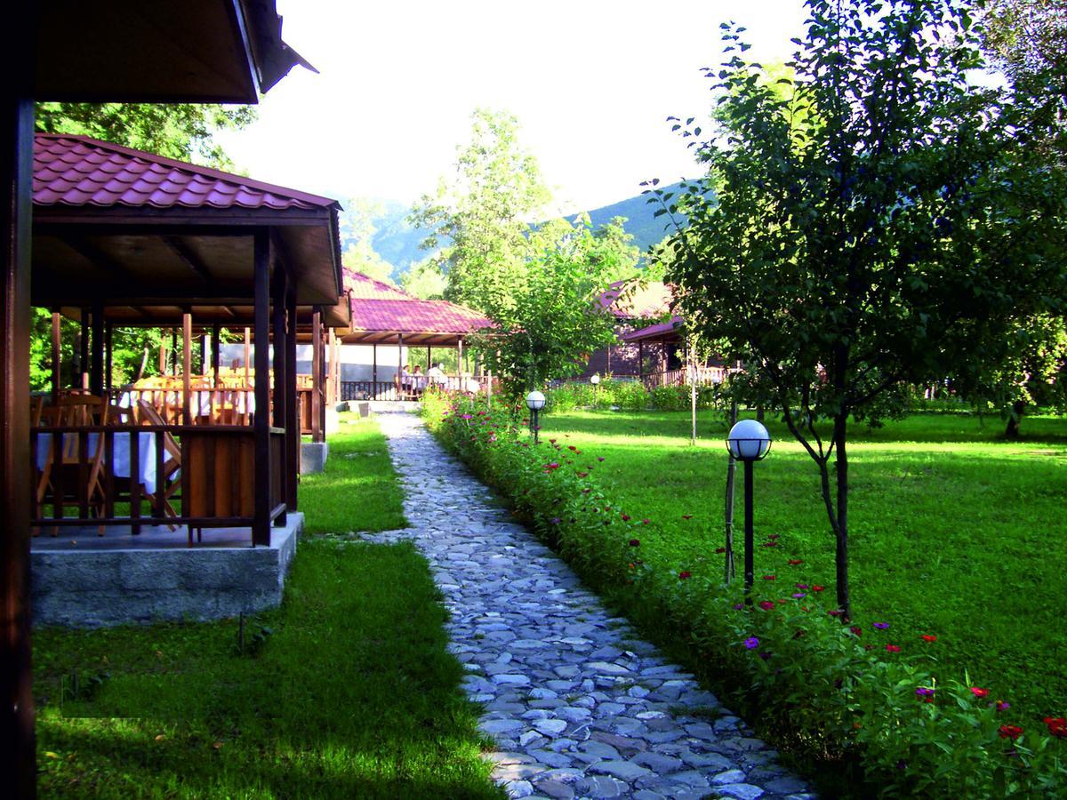Kish Adasi Şǝki Bagian luar foto