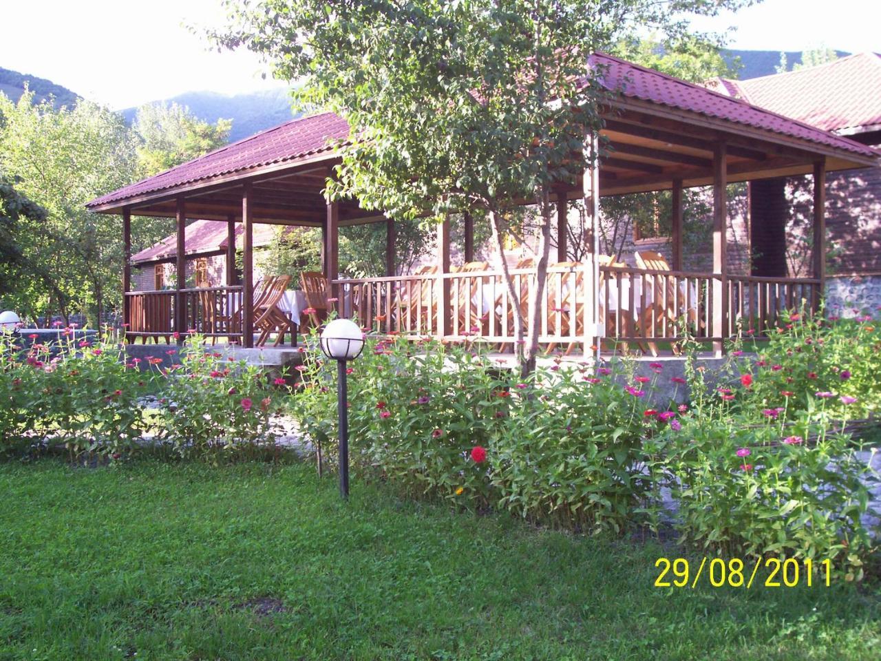 Kish Adasi Şǝki Bagian luar foto