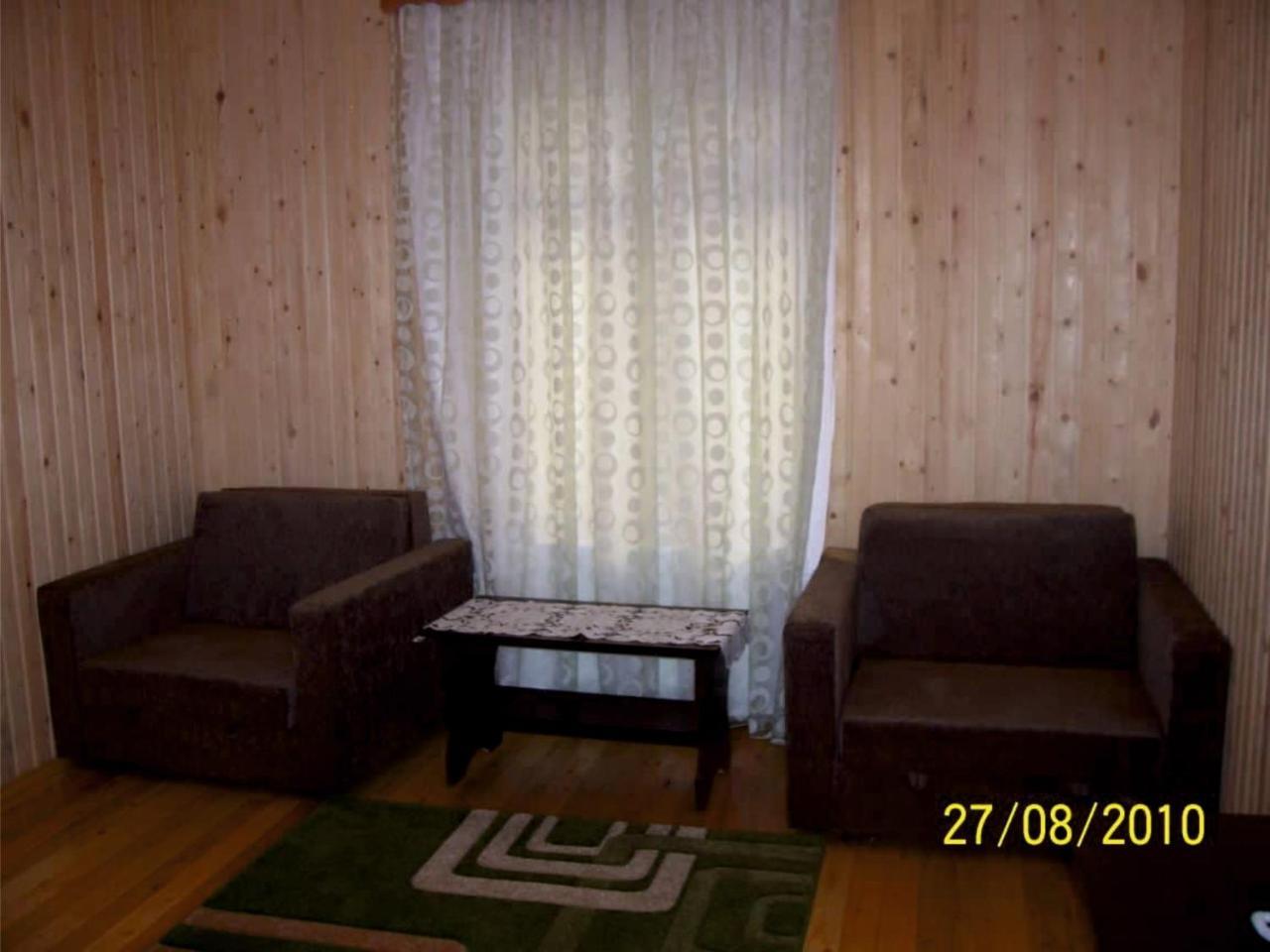 Kish Adasi Şǝki Bagian luar foto